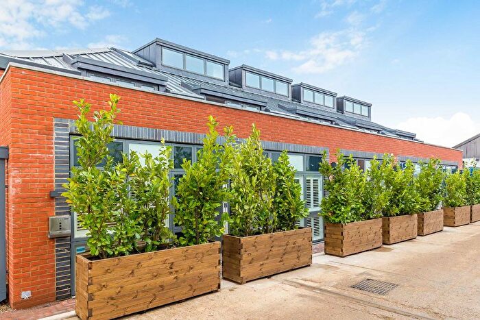 3 Bedroom Terraced House To Rent In Elm Grove, Wimbledon, SW19