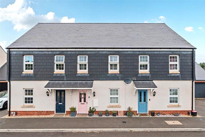 2 Bedroom Terraced House For Sale In Seabrook Orchards, Exeter, EX2
