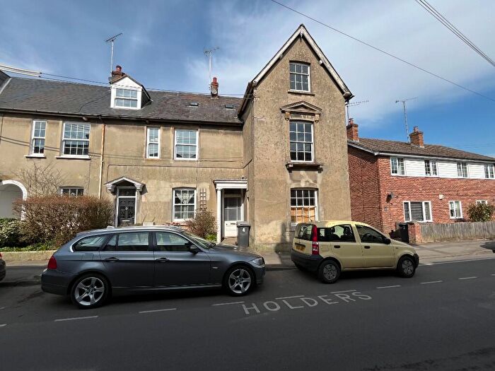 3 Bedroom End Of Terrace House For Sale In Church Street, Hungerford, RG17