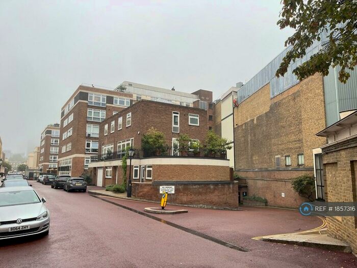 2 Bedroom Flat To Rent In Baker Street, London, NW1