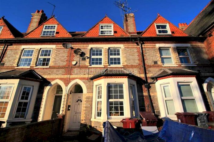 6 Bedroom Terraced House To Rent In London Road, Reading, RG1