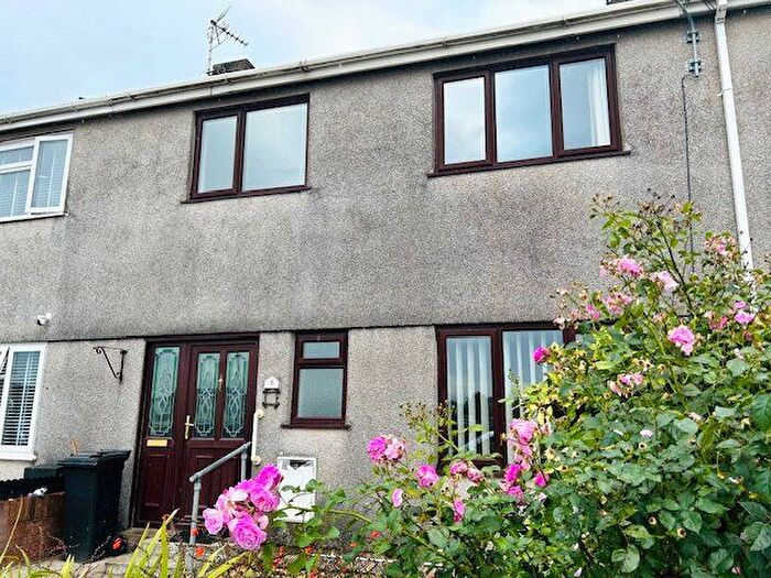 3 Bedroom Terraced House To Rent In Marshfield Avenue, Kenfig Hill, Bridgend, CF33