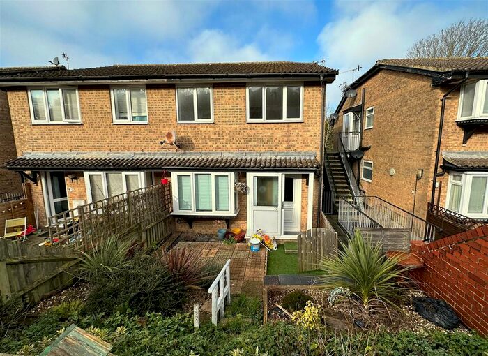 2 Bedroom Maisonette To Rent In Pinders Road, Hastings, TN35