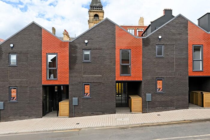 3 Bedroom Terraced House To Rent In Gills Yard, Wood Street Collection, Wakefield, WF1