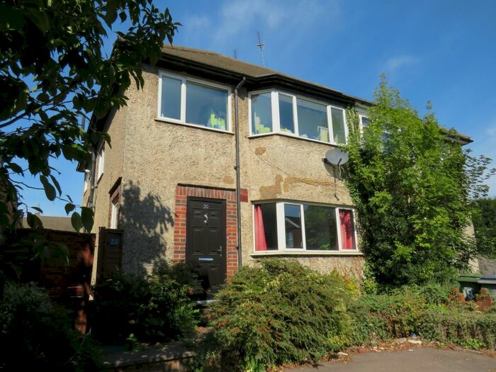 2 Bedroom Flat To Rent In Watsons Walk, St Albans, AL1