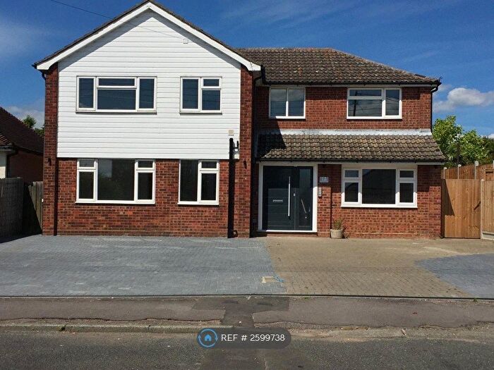 1 Bedroom Flat To Rent In Hillside Road, Burnham-On-Crouch, CM0