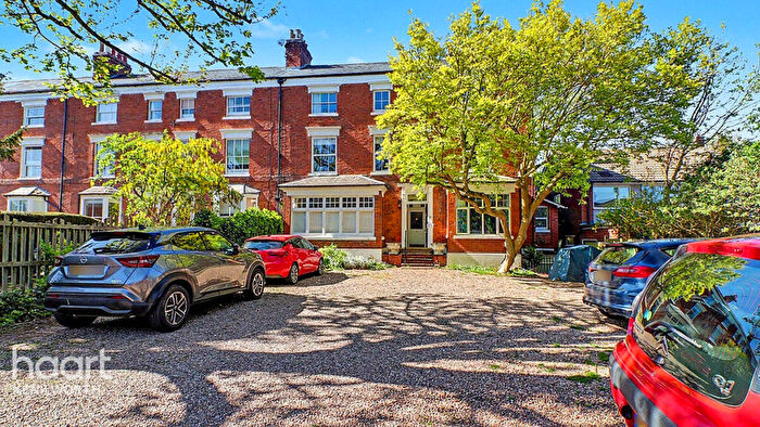 3 Bedroom Flat For Sale In Clarendon Road, Kenilworth, CV8