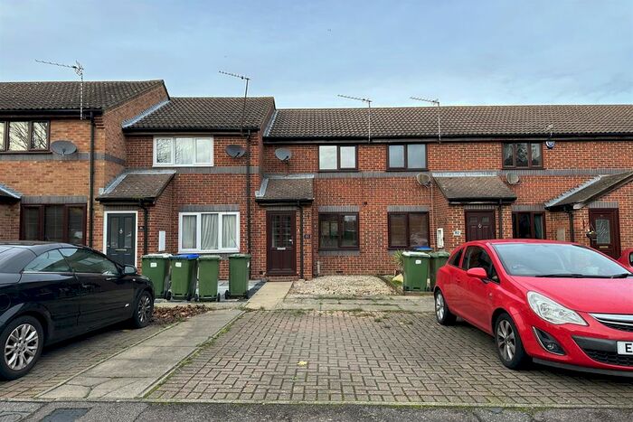 2 Bedroom Terraced House To Rent In Woodfall Drive, Crayford, Dartford, DA1