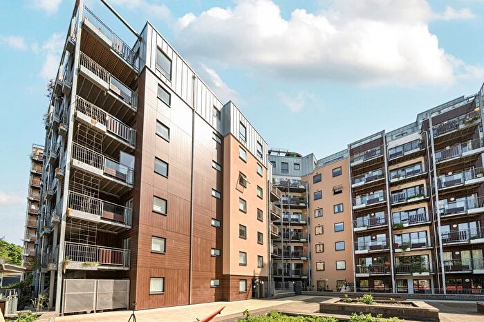 2 Bedroom Flat To Rent In Seren Park Gardens, London, SE3