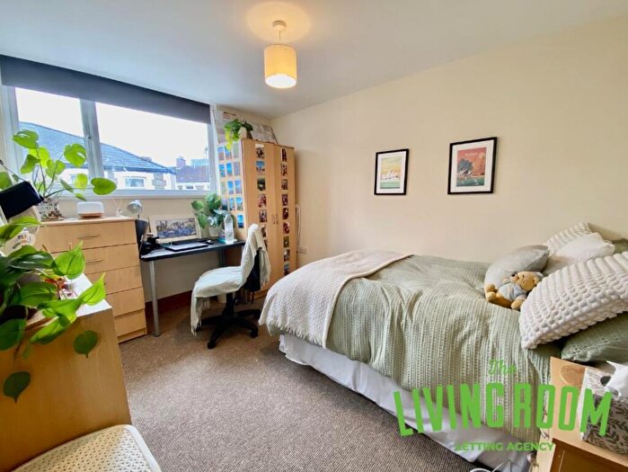 6 Bedroom House To Rent In Treorchy Street, Cathays, Cardiff, CF24