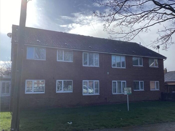 3 Bedroom Flat To Rent In Beech Grove, Louth, Lincolnshire, LN11