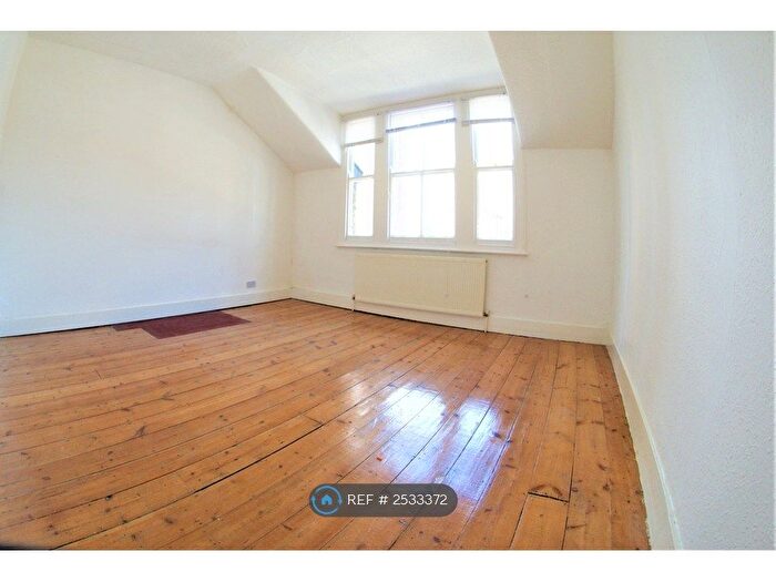 1 Bedroom Flat To Rent In Hackney, London, E9