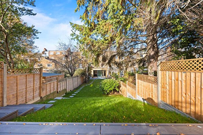 3 Bedroom Flat For Sale In Gondar Gardens, West Hampstead, NW6