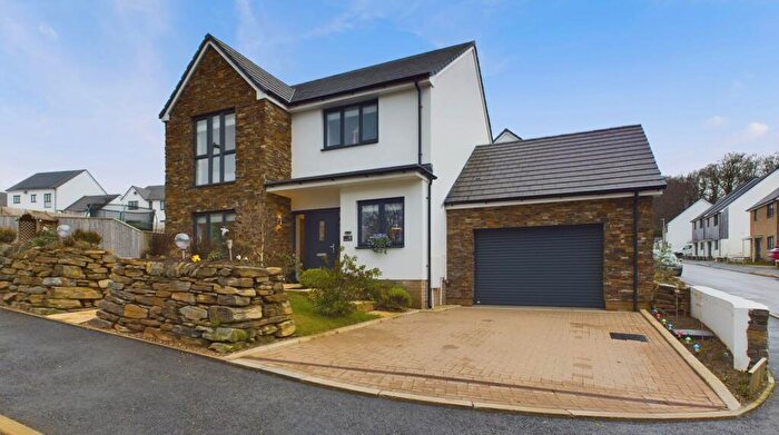 4 Bedroom House For Sale In Callington, PL17