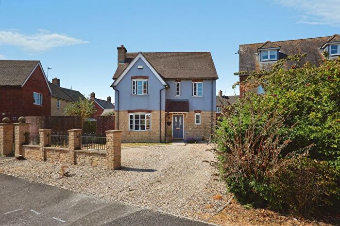 4 Bedroom Detached House For Sale In Marlott Road, Gillingham, SP8