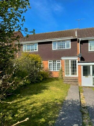 2 Bedroom Terraced House To Rent In South Western Yeovil, BA20