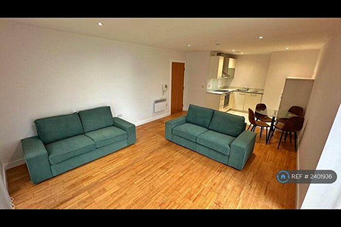 2 Bedroom Flat To Rent In Kelso Place, Manchester, M15