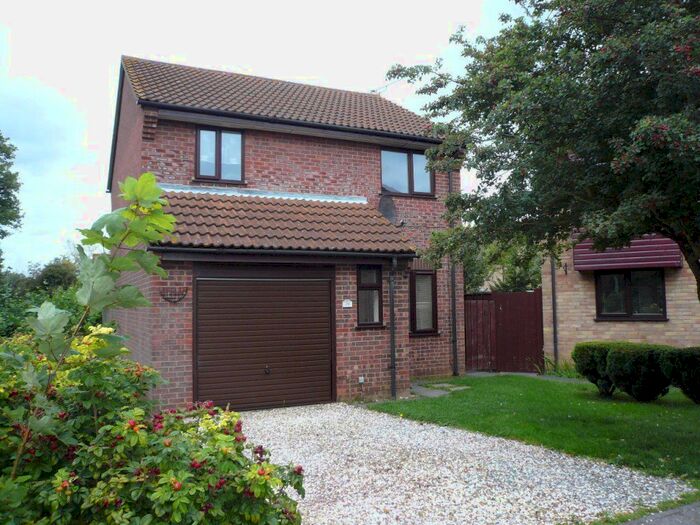 3 Bedroom Property To Rent In Cropley Close, Bury St. Edmunds, IP32