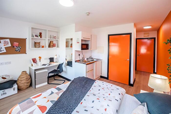 1 Bedroom Private Halls To Rent In Crosstrend House, Newport, Lincoln, LN1