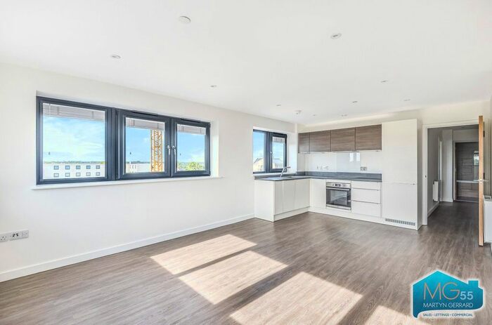 1 Bedroom Flat To Rent In High Road, Whetstone, London, N20