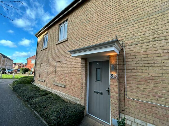 2 Bedroom Maisonette To Rent In Mortimer Way, Witham, CM8