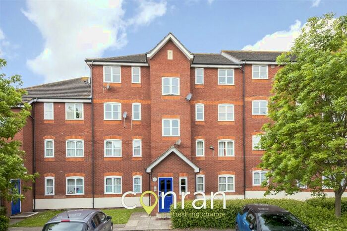 1 Bedroom Apartment To Rent In Harlinger Street, Woolwich, SE18