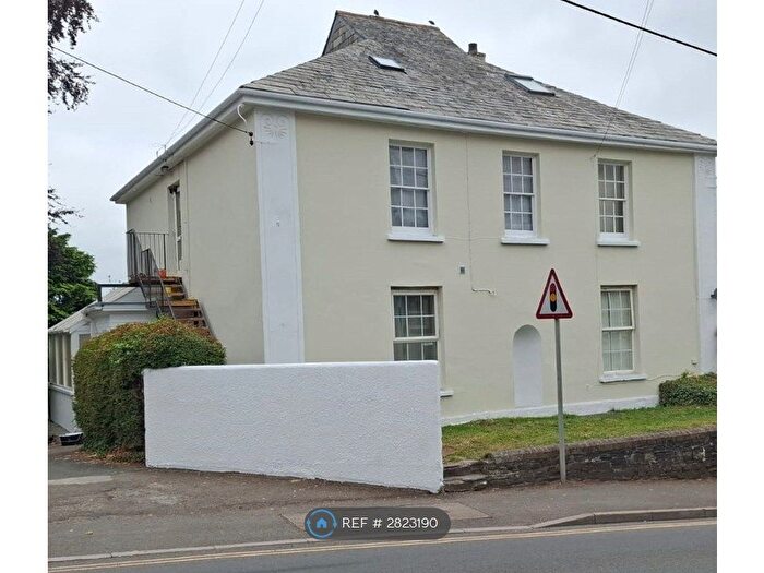 1 Bedroom Flat To Rent In Priory House, Launceston, PL15