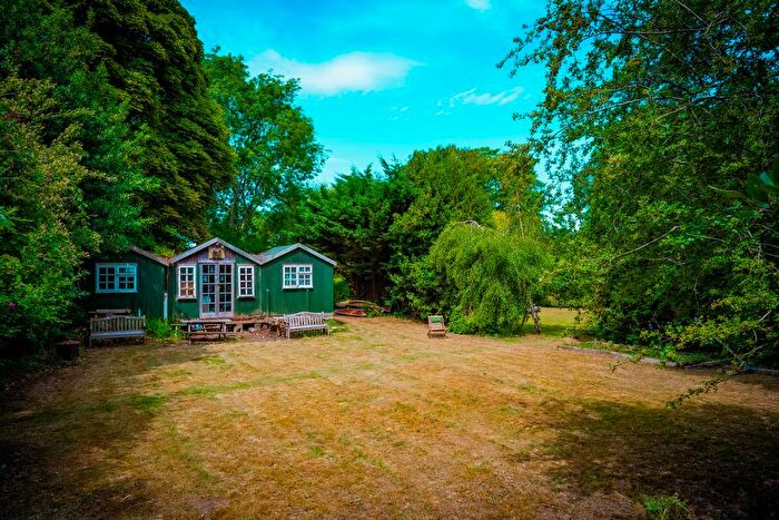 2 Bedroom Detached Bungalow For Sale In The Halliards, Walton-On-Thames, KT12