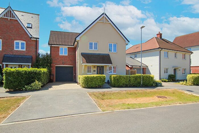 3 Bedroom Detached House For Sale In Running Well, Runwell, SS11