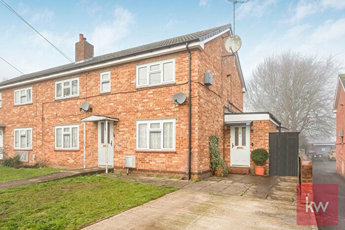 2 Bedroom Maisonette For Sale In Queens Road, Marlow, SL7