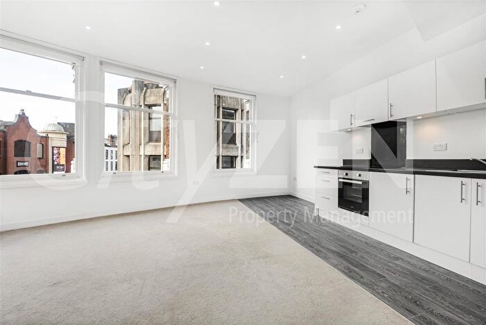 2 Bedroom Flat To Rent In High Street, Reading, RG1