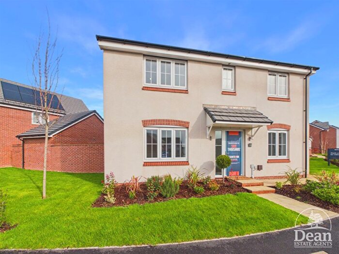 4 Bedroom Detached House For Sale In Forest Walk, Lydney, GL15