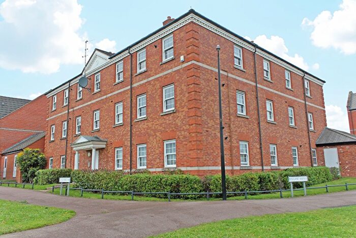 2 Bedroom Flat For Sale In Long Roses Way, Birstall, Leicester, LE4