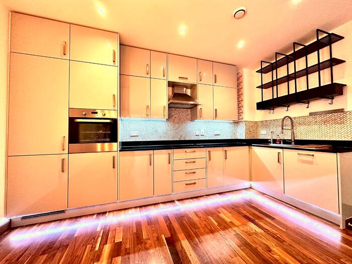 2 Bedroom Flat To Rent In Elliot Lodge, Cyrus Field Street, Greenwich, London, SE10