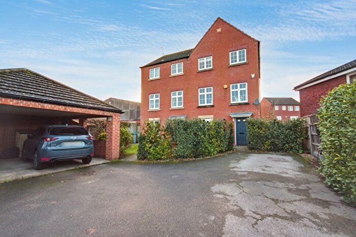 4 Bedroom Semi Detached House For Sale In Crew Lane Close, Southwell, NG25