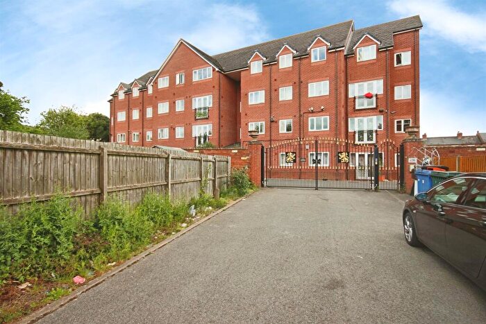 2 Bedroom Apartment For Sale In Swan Lane, Coventry, CV2