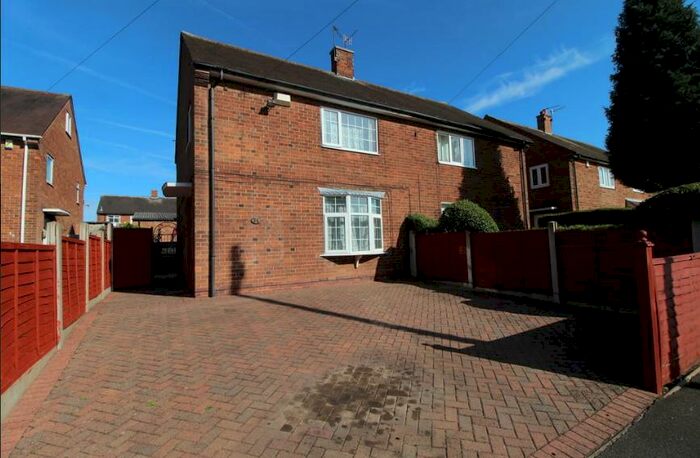 3 Bedroom House To Rent In Belleville Drive, Bestwood Park, NG5