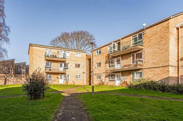 2 Bedroom Flat For Sale In Sleaford Green, Norwich, NR3