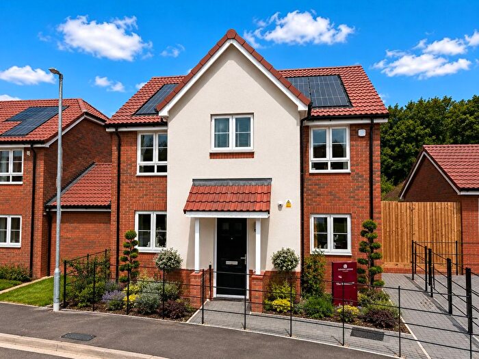 4 Bedroom Detached House For Sale In Orchard Gardens, Orchard Drive, St. Albans, AL2