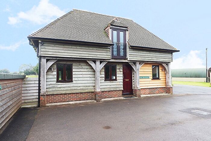 1 Bedroom Property To Rent In Shoreham Lane, Halstead, Sevenoaks, TN14