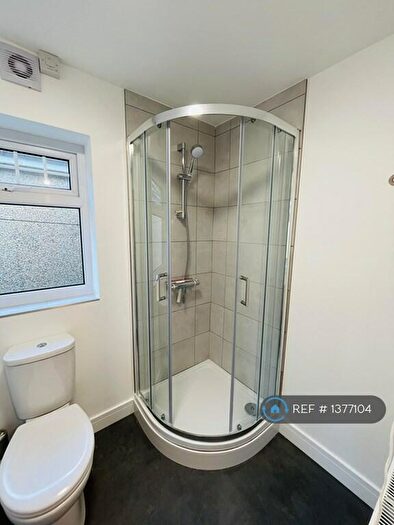 4 Bedroom Terraced House To Rent In Queen Street, Treforest, CF37