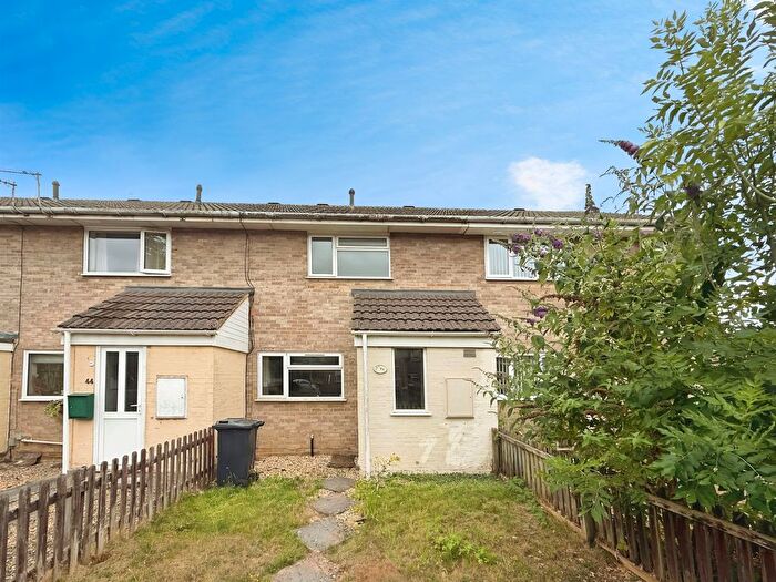 3 Bedroom Terraced House For Sale In Hallam Moor, Swindon, SN3