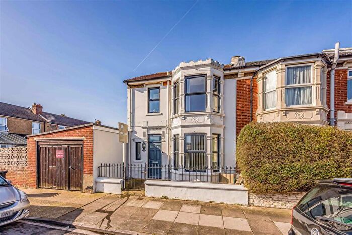 3 Bedroom End Of Terrace House For Sale In Kimbolton Road, Baffins, PO3