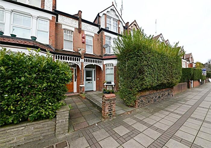 1 Bedroom Flat To Rent In High Road, Whetstone, N20
