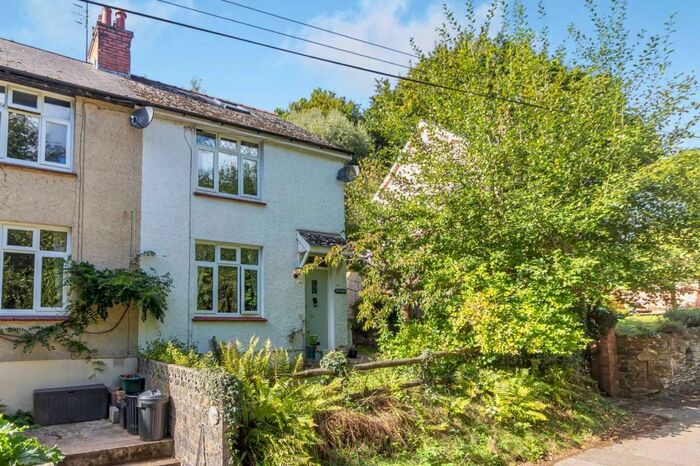 3 Bedroom Semi-Detached House For Sale In Rumble Street, Usk, NP15
