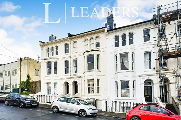 1 Bedroom Flat To Rent In Abbey Road, BN2