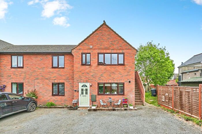 2 Bedroom Apartment For Sale In Fieldside, Saffron Walden, CB11
