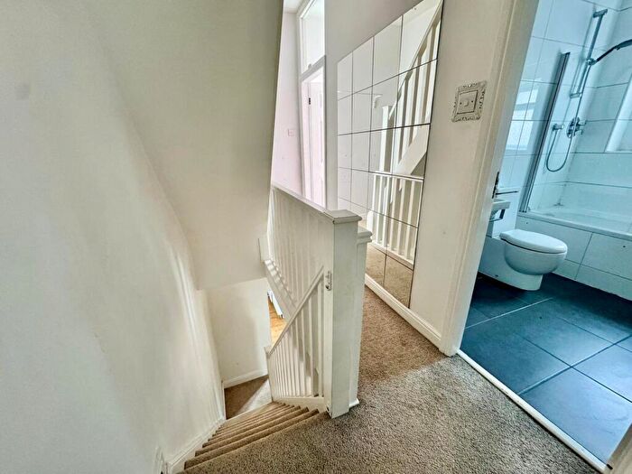 2 Bedroom End Of Terrace House For Sale In East Street, Rawtenstall, Rossendale, Lancashire, BB4