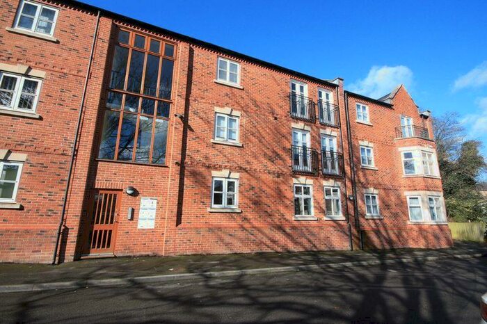 2 Bedroom Apartment To Rent In Deanery Court, Darlington, DL3