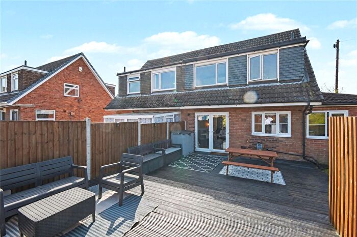 3 Bedroom Semi Detached House For Sale In Fairburn Drive, Garforth, Leeds, West Yorkshire, LS25